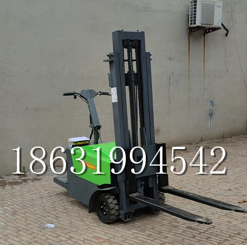 汝州市优程全电动叉车插腿式堆高车液压装卸车1.5吨升高小型站驾式铲车